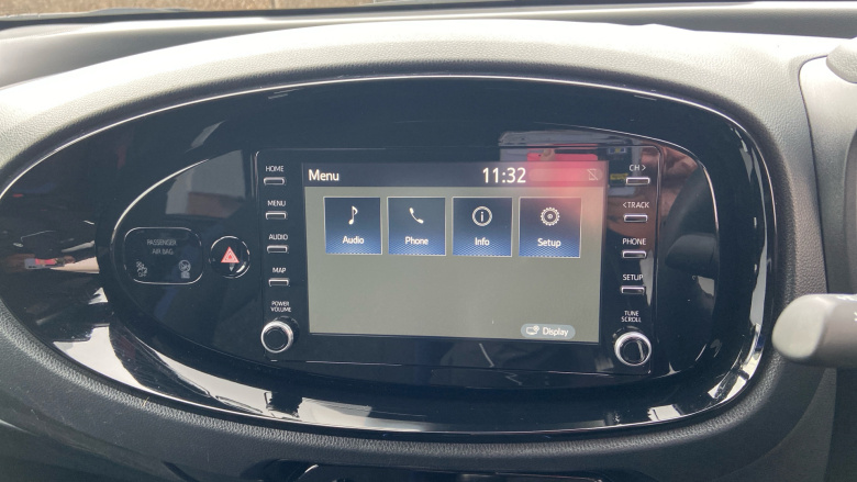 Toyota Aygo X 1.0 VVT-i Edge 5dr [Parking] Petrol Hatchback